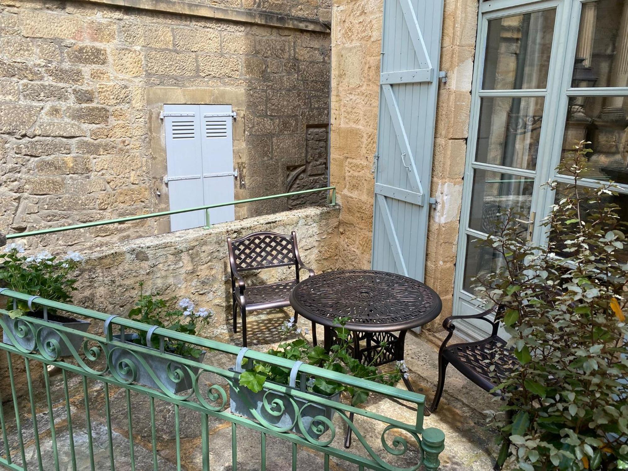 La Villa Des Consuls - Gite De Tourisme De Charme Sarlat-la-Canéda Buitenkant foto